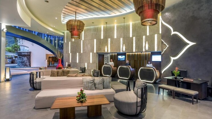 Holiday Inn Resort Phuket Karon Beach